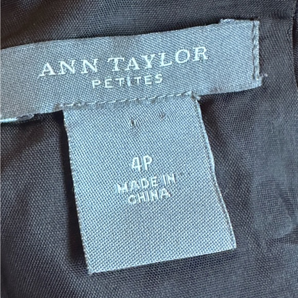 Ann Taylor Brown & Black Animal Print. Split In Back. Closure Zip In BackSz 4P - Picture 8 of 12